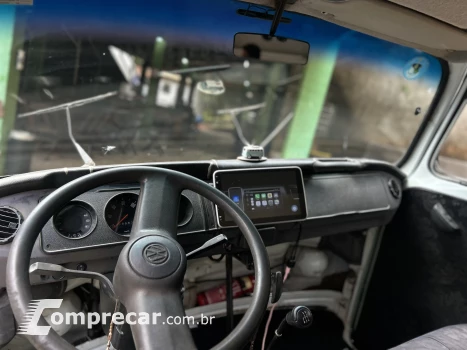 KOMBI 1.6 MI Carat 8V