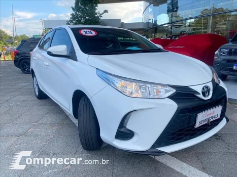 YARIS 1.5 16V FLEX SEDAN XL LIVE MULTIDRIVE