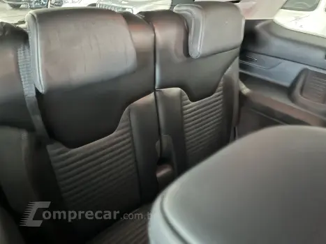 COMMANDER 1.3 T270 Turbo Limited