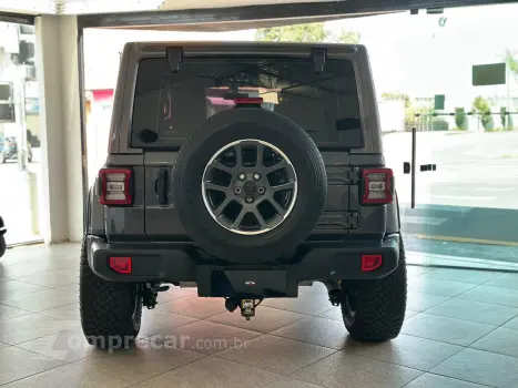 WRANGLER 2.0 TURBO GASOLINA UNLIMITED OVERLAND 4P 4X4 AT8