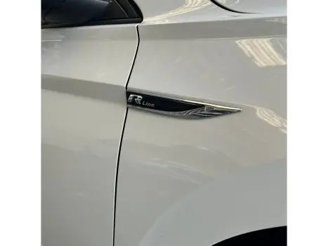 JETTA 1.4 250 TSI TOTAL FLEX R-LINE TIPTRONIC