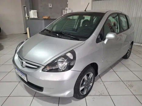 Honda FIT 1.4 LX 16V 4 portas