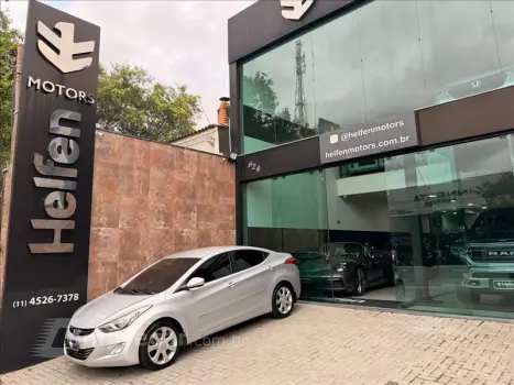 Hyundai ELANTRA 1.8 GLS 16V 4 portas