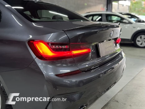 320i 2.0 16V TURBO GASOLINA M SPORT AUTOMÁTICO