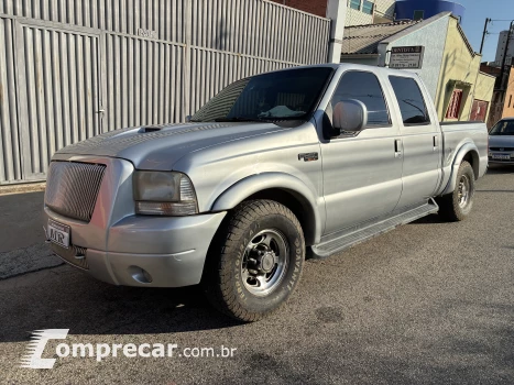 FORD F-250 3.9 Tropicab CE Turbo Intercooler 4 portas