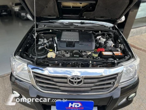 HILUX CD4X4 SRV
