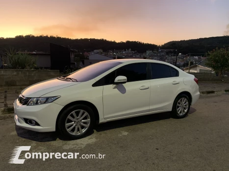 Honda CIVIC 2.0 LXR 16V 4 portas