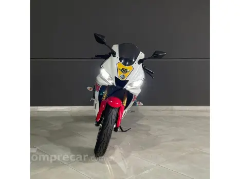 YZF R-3 WORLD GP 60TH ANINIVERSARY ED.