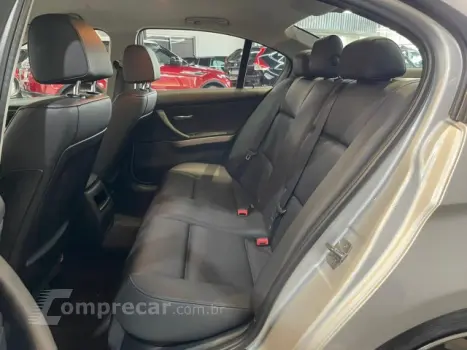 320i - 2.0 16V 4P AUTOMÁTICO