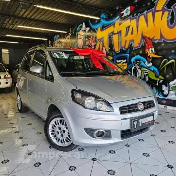 Fiat IDEA ATTRACTIVE 1.4 4 portas