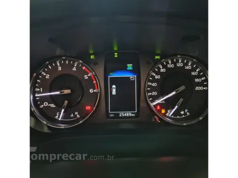 HILUX 2.8 D-4D TURBO DIESEL CD SR 4X4 AUTOMÁTICO