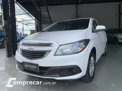 CHEVROLET ONIX 1.0 LT 4 portas