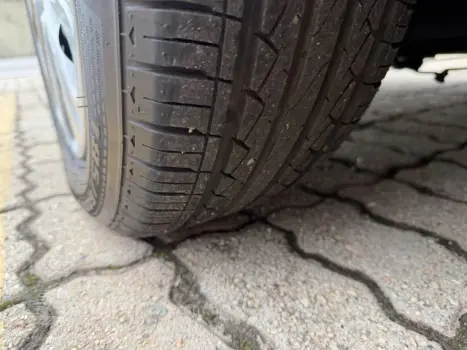 PUNTO - 1.4 ATTRACTIVE 8V 4P MANUAL