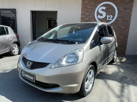 Honda FIT 4 portas
