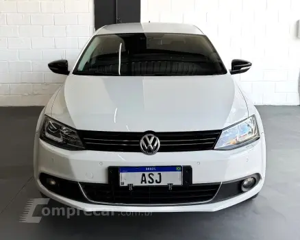 JETTA Highline 2.0 TSI 16V 4p Tiptronic