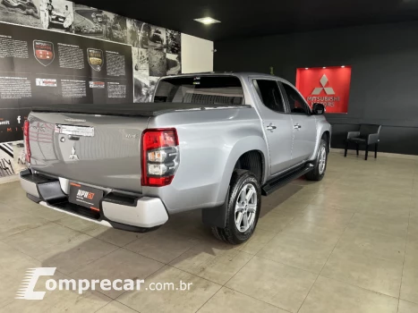 L200 TRITON 2.4 16V Turbo Sport HPE CD 4X4