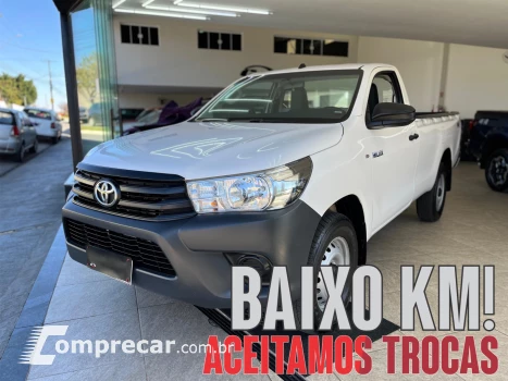 Toyota HILUX 2.8 D-4D TURBO DIESEL CS 4X4 MANUAL 2 portas