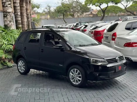 Volkswagen SPACEFOX 1.6 MI Trend 8V 4 portas