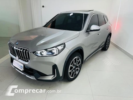 BMW X1 S20I X LINE 4 portas