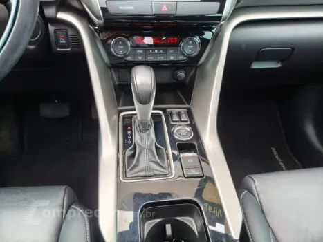 ECLIPSE CROSS 1.5 Mivec Turbo Hpe-s AWD