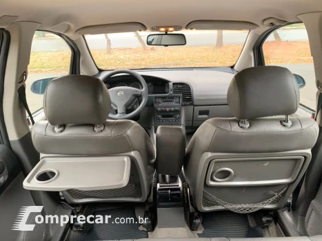 ZAFIRA 2.0 MPFI ELITE 8V FLEX 4P AUTOMÁTICO
