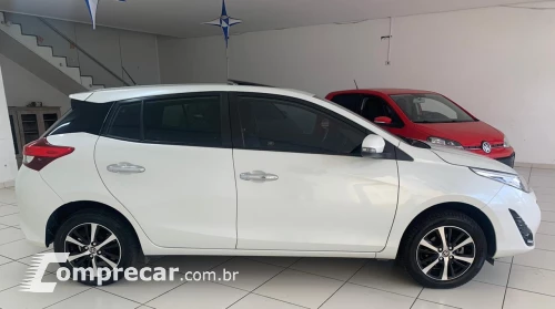 Yaris Hatch 1.5 16V 4P FLEX XLS CONNECT MULTIDRIVE AUTOMÁTIC