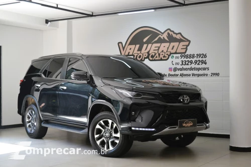 HILUX SW4 2.8 D-4d Turbo SRX Platinum 7L 4X4