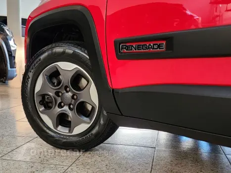 Renegade Sport 1.8 4x2 Flex 16V Mec.