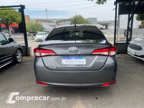 Yaris Sedan 1.5 16V 4P FLEX XL MULTIDRIVE AUTOMÁTICO CVT