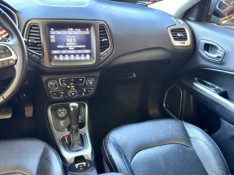 COMPASS 2.0 16V DIESEL LONGITUDE 4X4 AUTOMÁTICO