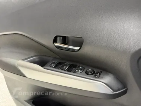 KICKS 1.6 16V FLEXSTART SV 4P XTRONIC