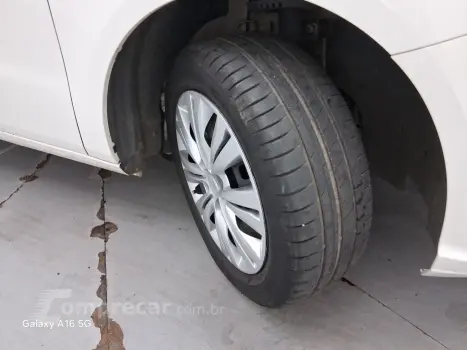 VOYAGE 1.0 12V MPI TOTALFLEX 4P MANUAL