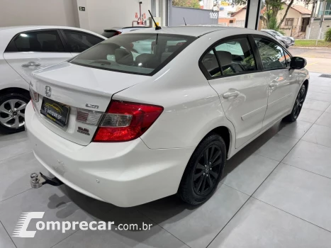 Civic Sedan LXR 2.0 Flexone 16V Aut. 4p