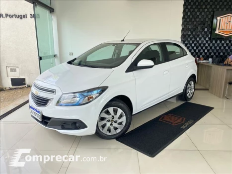 CHEVROLET ONIX 1.4 MPFI LT 8V 4 portas