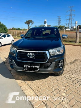 Toyota HILUX 2.8 SRX 4X4 CD 16V 4 portas