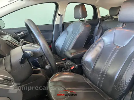 FOCUS 1.6 SE 16V FLEX 4P POWERSHIFT