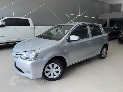 Toyota ETIOS 1.3 X 16V 4 portas