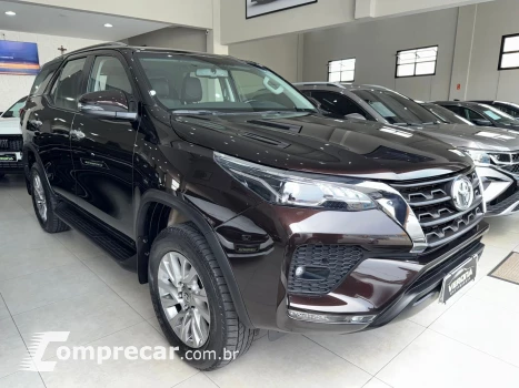 Hilux SW4 SRV 2.7