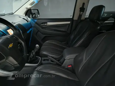 S10 2.4 Advantage 4X2 CD 8V