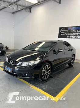 Honda HONDA CIVIC 2.0 LXR 16V 4 portas