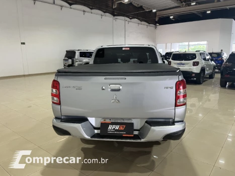 L200 TRITON 2.4 16V Turbo Sport HPE CD 4X4