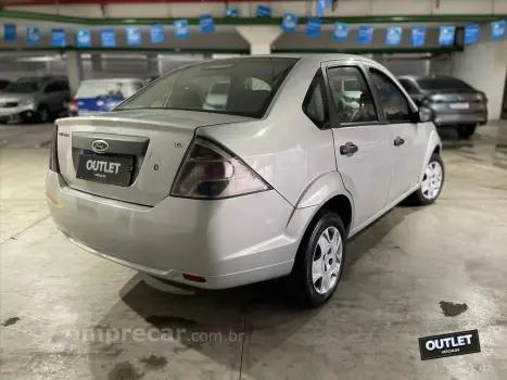 FIESTA 1.6 MPI CLASS SEDAN 8V FLEX 4P MANUAL