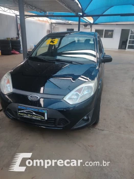 FORD Fiesta Class 1.6 Sedan 4 portas