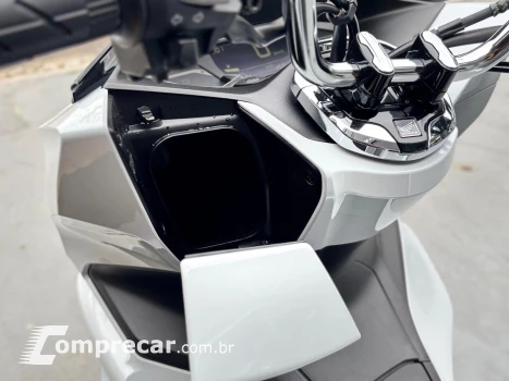 PCX 160