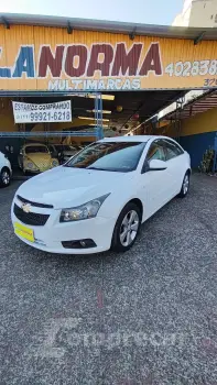 CHEVROLET CRUZE 1.8 LT 16V 4 portas