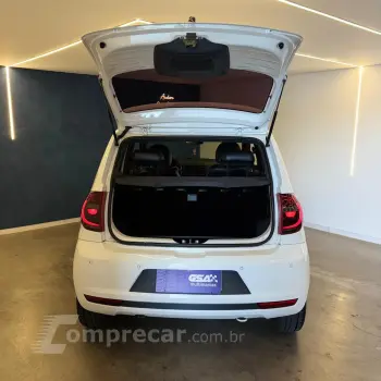 Fox Rock in Rio 1.6 Mi Total Flex 8V 5p