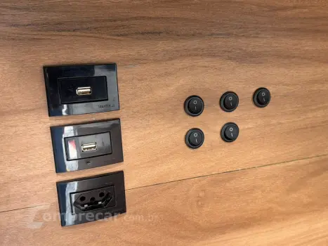 KOMBI 1.4 MI Furgão 8V