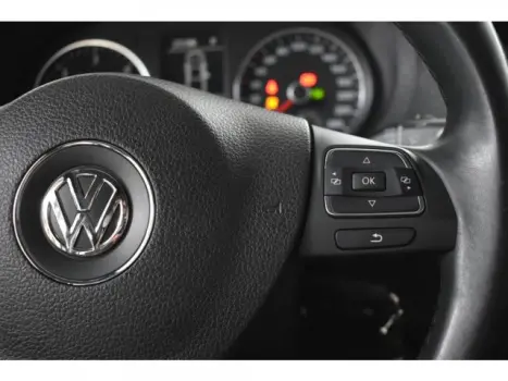 AMAROK - 2.0 HIGHLINE 4X4 CD 16V TURBO INTERCOOLER 4P AUTOMÁ