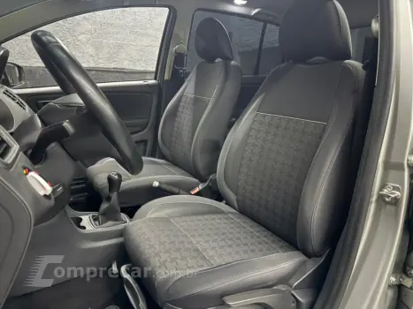 FOX 1.6 MSI COMFORTLINE 8V FLEX 4P MANUAL