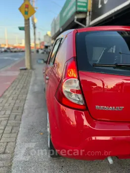 SANDERO Authentique Hi-Flex 1.0 16V 5p